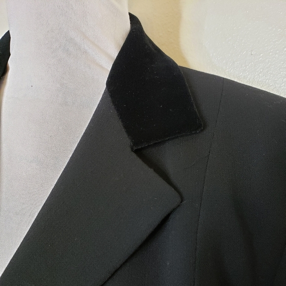 Salvatore Ferragamo Tuxedo Jacket Black Wool Suit Coat Velvet Collar Luxury Chic - Picture 12 of 16